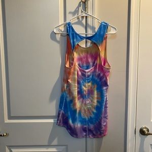 Zyia Hendrix Twist Tank- Size L